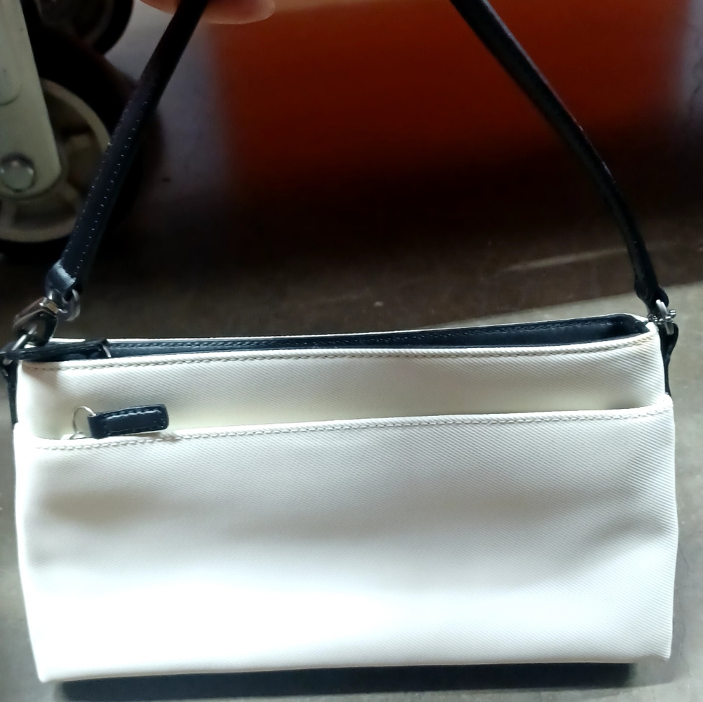 Like new vintage 2002 Coach handbag